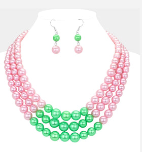 Ms. Pink Pretty Pearl necklace and earring set